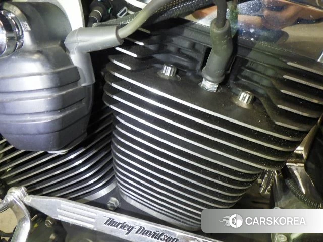 Engine photo