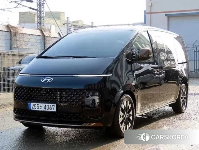 Hyundai Staria 2024 Черный из Кореи