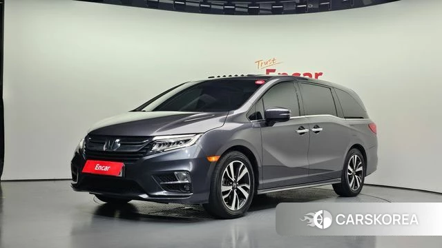 Honda Odyssey 2019 Серый из Кореи