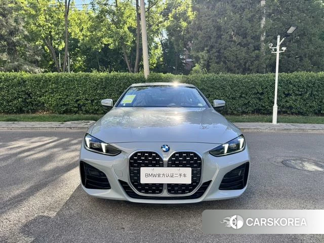 BMW 4 series 2026 Серебристо-серый из Китая
