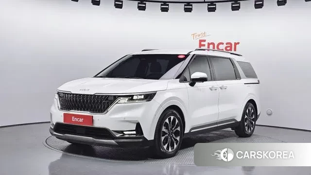 Kia Carnival 4th generation 2023 Белый из Кореи
