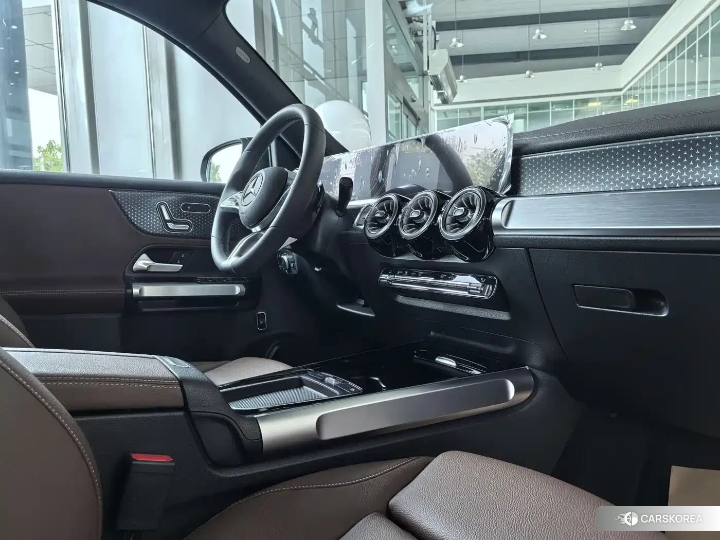 Mercedes-Benz EQB 2025 Черный из Китая