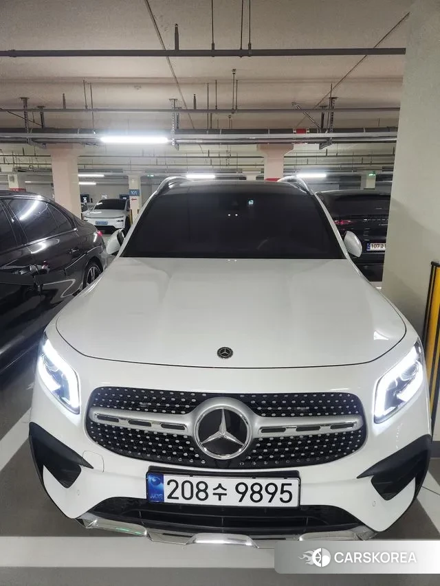 Mercedes-Benz GLB-Class X247 2021 Белый из Кореи