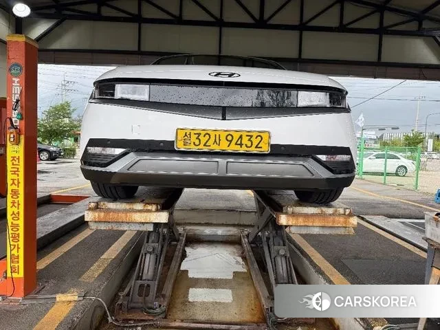 Hyundai Ionic 5 2023 Белый из Кореи