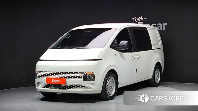 Hyundai Staria 2024 Белый из Кореи