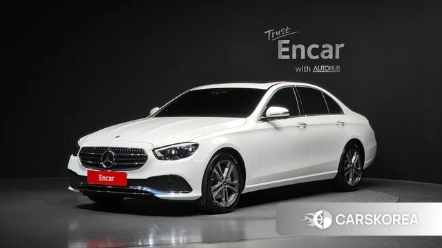 Mercedes-Benz E-Class W213 2021 Белый из Кореи