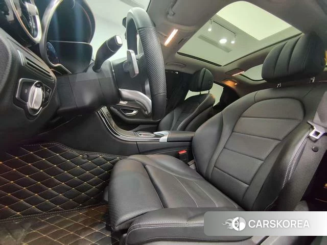 Mercedes-Benz Class C 2021 Красный из Китая