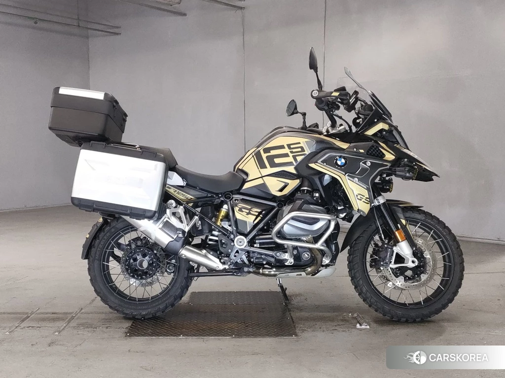 Проданный BMW R1250GS 2023 из Японии, фото 2