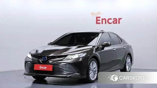 Toyota Camry (XV70) 2020 Коричневый из Кореи