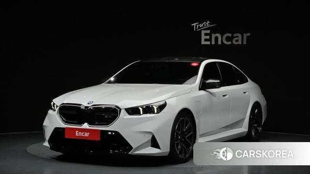 BMW M5 (G90) 2025 Белый из Кореи