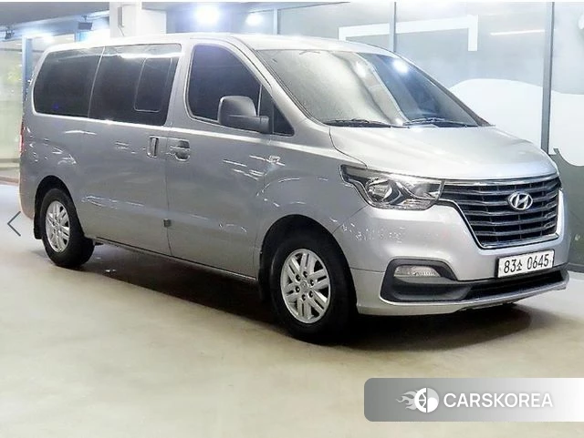 Hyundai The New Grand Starex 2018 Серебристо-серый из Кореи
