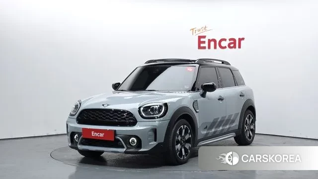 Mini Cooper S Countryman 2022 Светло-серебряный цвет из Кореи