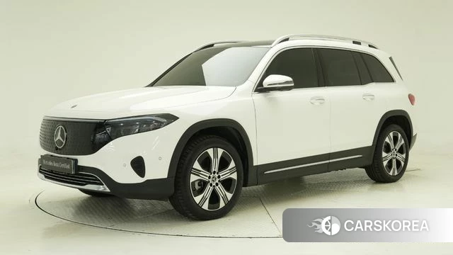 Mercedes-Benz EQB X243 2024 Белый из Кореи