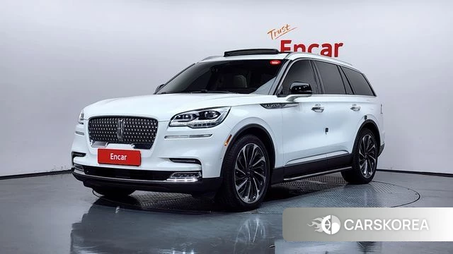 Lincoln Aviator 2nd generation 2021 Белый из Кореи