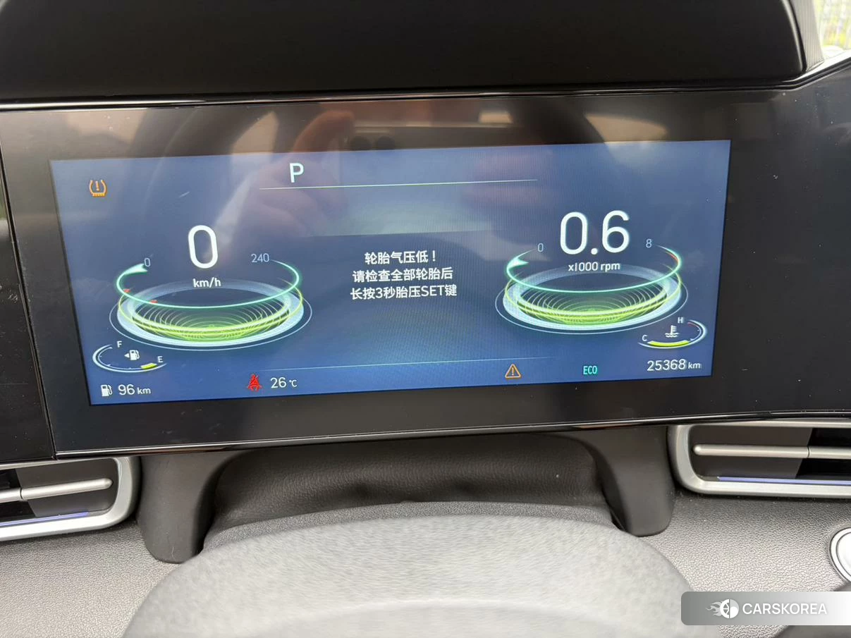 Hyundai Elantra 2022 Серебристо-серый из Китая