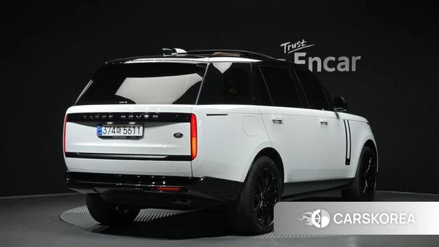 Land Rover Range Rover 5th Generation 2023 Белый из Кореи