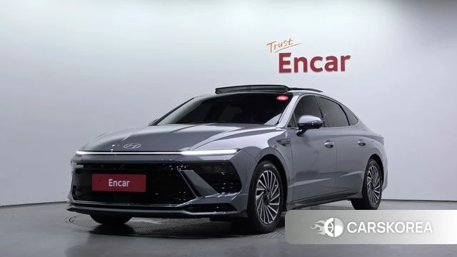 Hyundai Sonata D Edge Hybrid (DN8) 2024 Серебристо-серый из Кореи