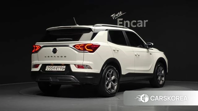 Ssangyong Beautiful Korando 2020 Белый из Кореи