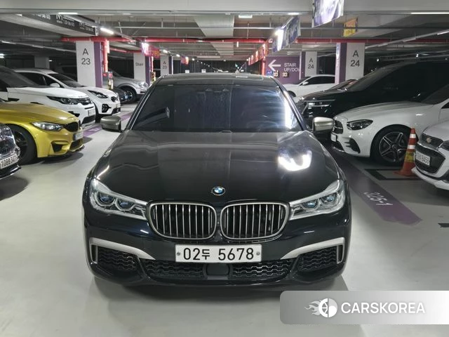BMW 7 Series (G11) 2019 Черный из Кореи