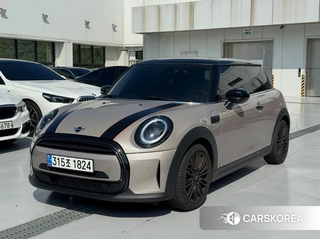 Mini Cooper 2023 Розовый из Кореи