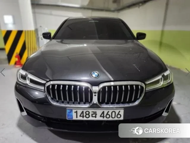 BMW 5 Series (G30) 2023 Черный из Кореи