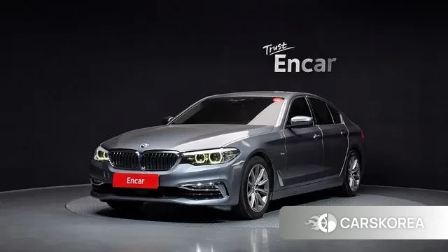 BMW 5 Series (G30) 2018 Серебряный из Кореи
