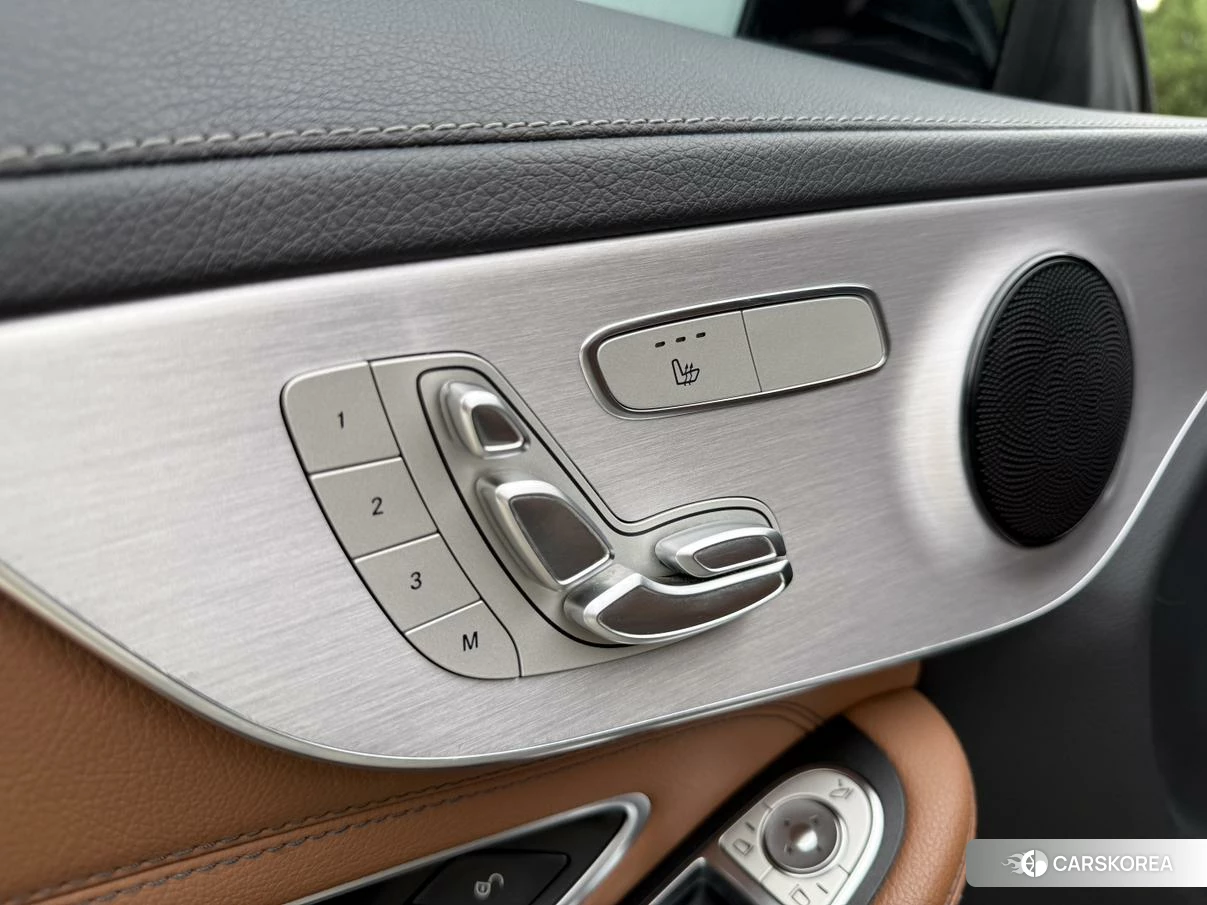 Mercedes-Benz Class C (imported) 2020 Темно-серый из Китая