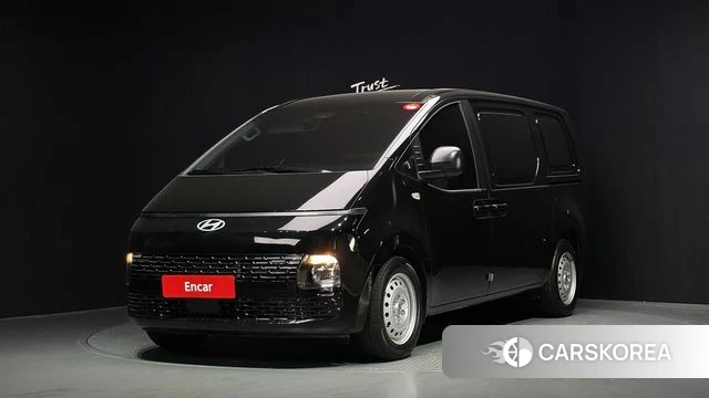 Hyundai Staria 2025 Черный из Кореи