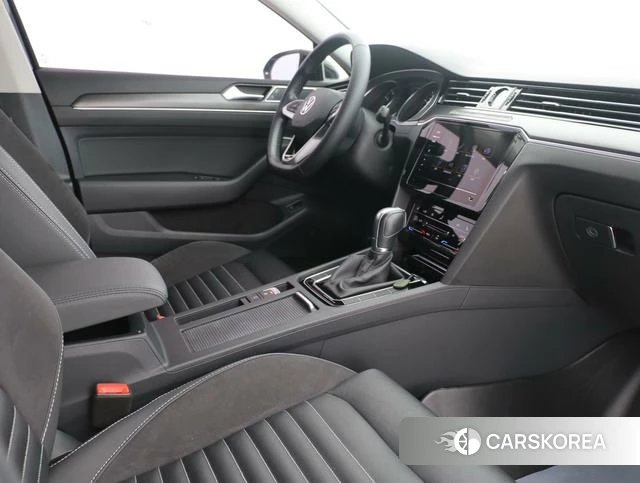 Volkswagen Magotan 2022 Черный из Китая