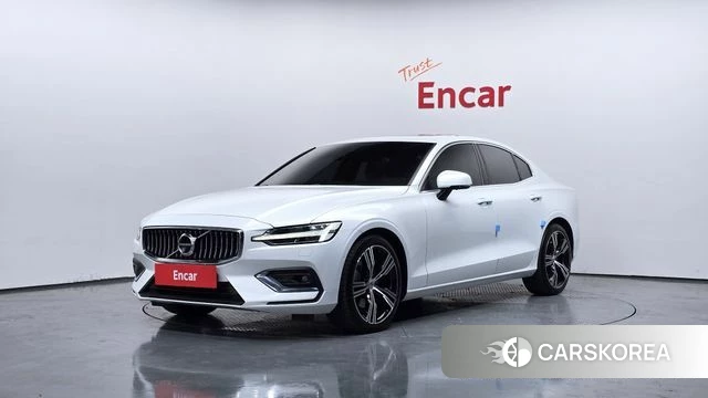 Volvo S60 3rd generation 2021 Белый из Кореи