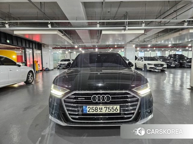 Audi A8 (D5) 2021 Черный из Кореи