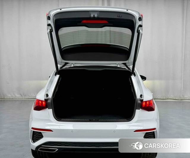 Audi A3 2023 Белый из Китая