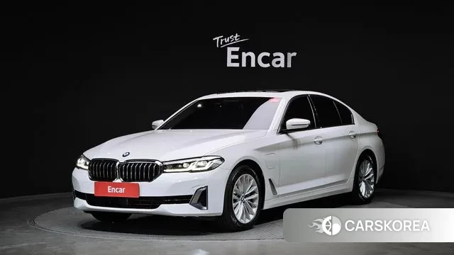 BMW 5 Series (G30) 2021 Белый из Кореи