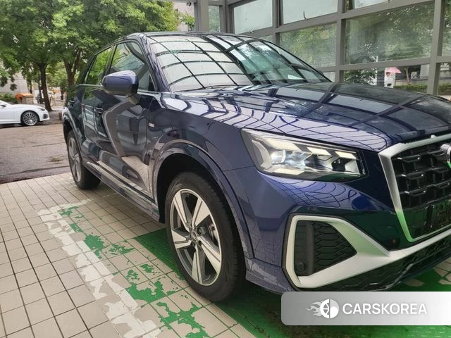 Audi Q2 2023 Синий из Кореи