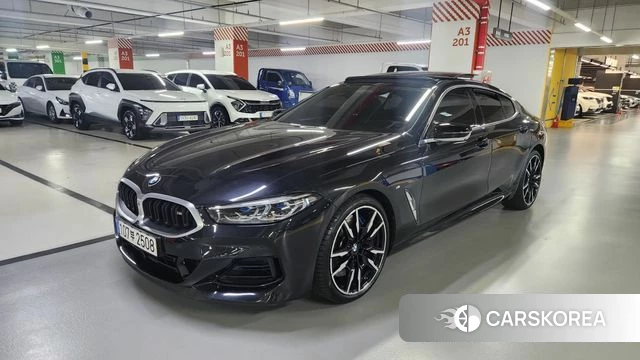 BMW 8 Series (G15) 2024 Черный из Кореи