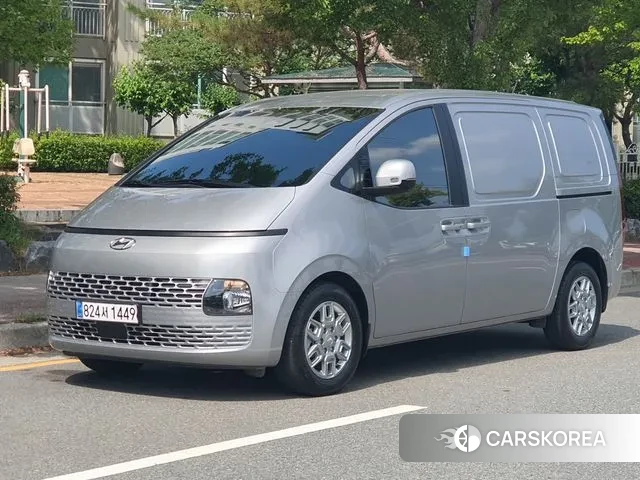 Hyundai Staria 2024 Серебряный из Кореи