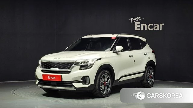 Kia Seltos 2022 Белый из Кореи