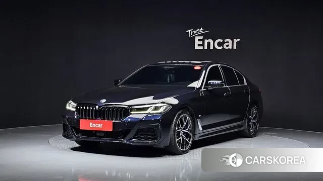 BMW 5 Series (G30) 2022 Черный из Кореи