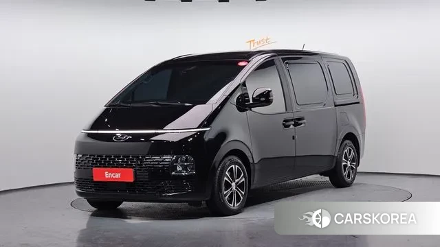 Hyundai Staria 2023 Черный из Кореи