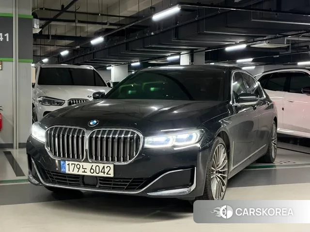 BMW 7 Series (G11) 2021 Черный из Кореи