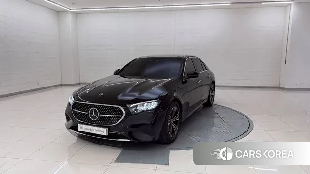Mercedes-Benz E-Class W214 2025 Черный из Кореи