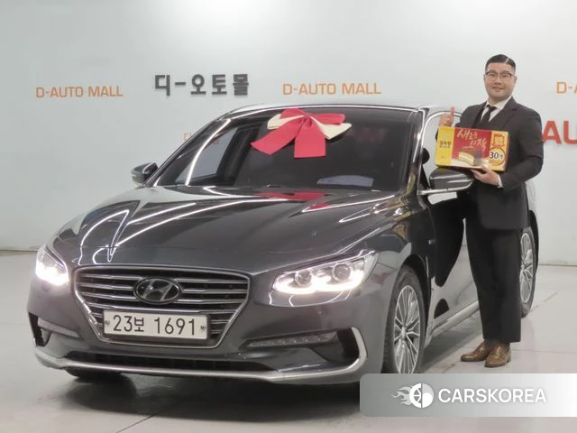 Hyundai Grandeur IG Hybrid 2019 Серый из Кореи
