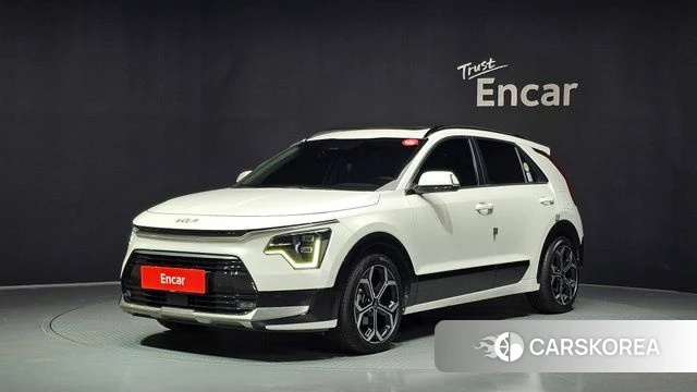 Kia Di Ol Nu Niro 2022 Белый из Кореи