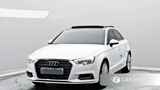 Audi New A3 2018 Белый из Кореи