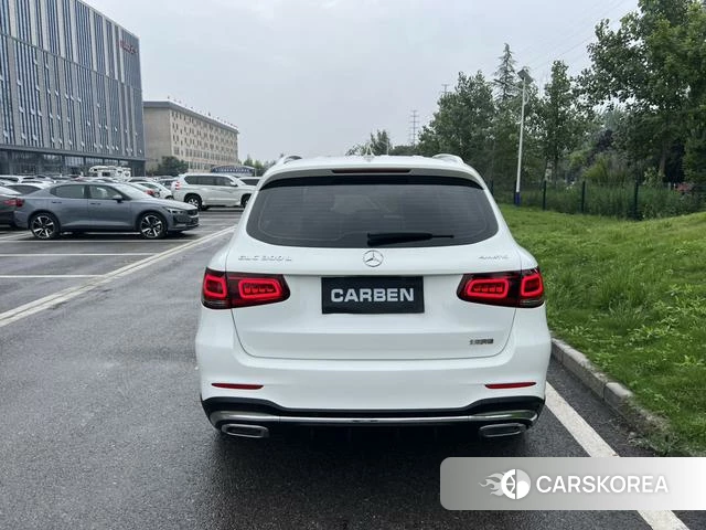 Mercedes-Benz GLC 2022 Белый из Китая