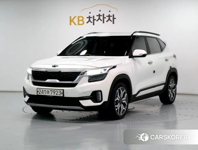 Kia Seltos 2019 Белый из Кореи