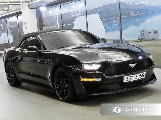 Ford Mustang 2018 Черный из Кореи