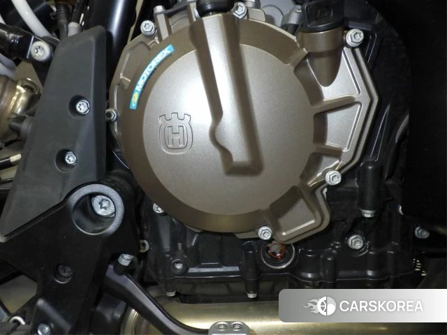 Engine photo