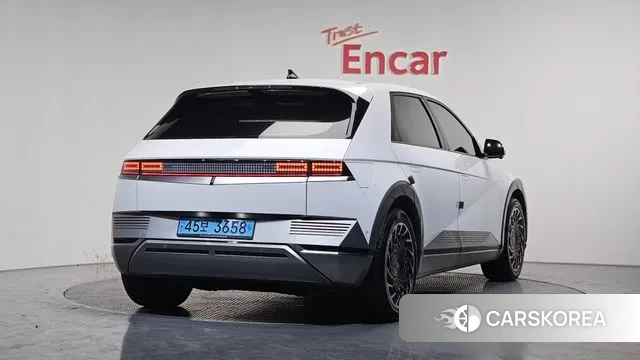 Hyundai Ionic 5 2022 Белый из Кореи