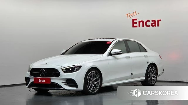 Mercedes-Benz E-Class W213 2021 Белый из Кореи